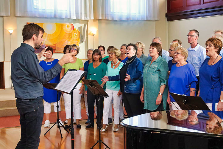 27 okt 2018 - Groot mannenkoor Midden Holland en gemengd koor Encore in de Geref.Kerk_12